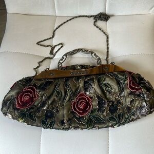 Vintage Betty K design beaded purse  floral pattern and beautiful craftsmanship